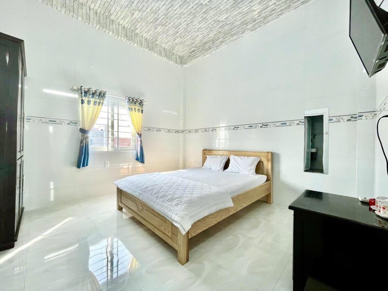Thanh Trinh Hotel Dao Phu Quy Cu Lao Thu Exteriér fotografie